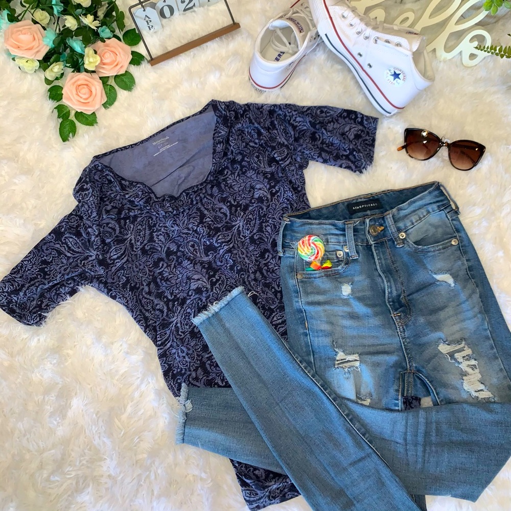 Motherhood Women’s Maternity Small Shirt